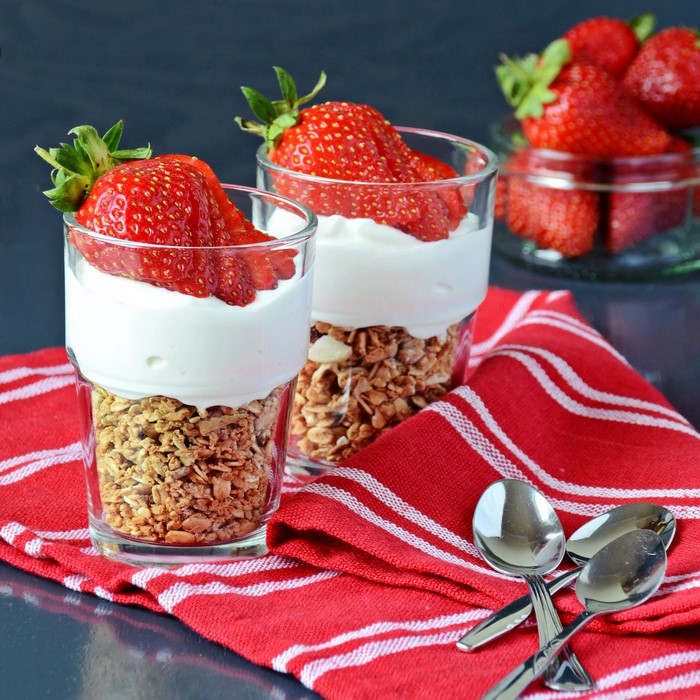 Strawberry Yogurt Parfait with Granola