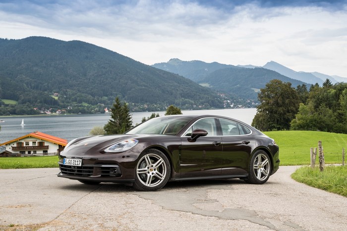 2016-17 Porsche Panamera 4S (971) in brown