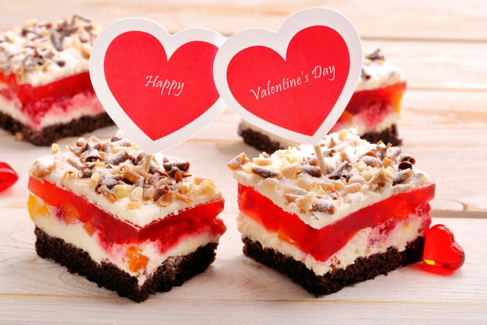 Valentine's Day cakes with heart toppers