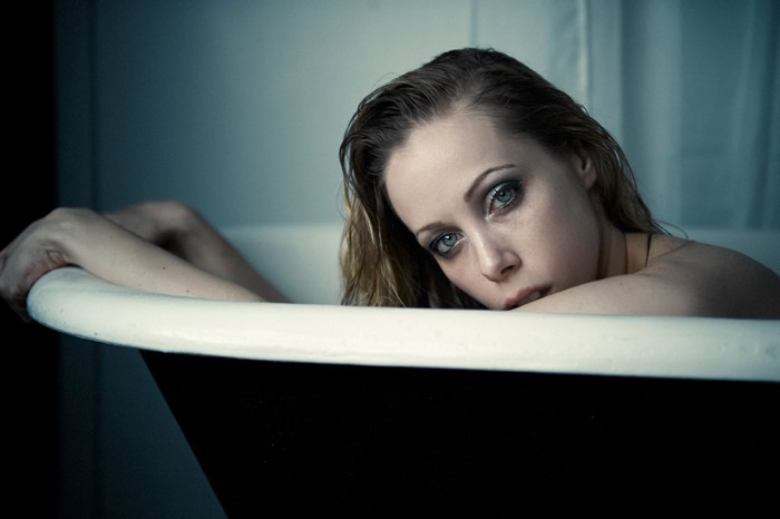 Holly Dewan in a Bathtub