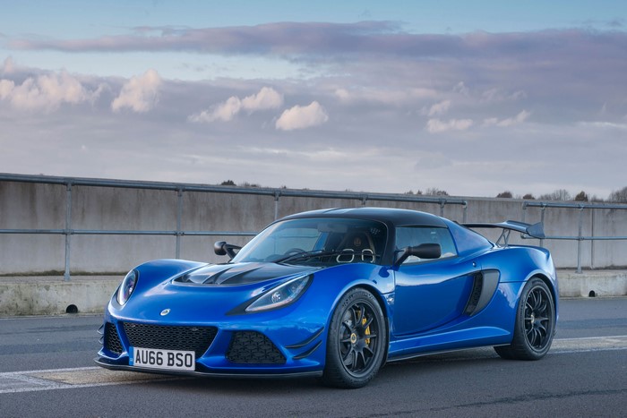 Blue 2016 Lotus Exige Sport 380
