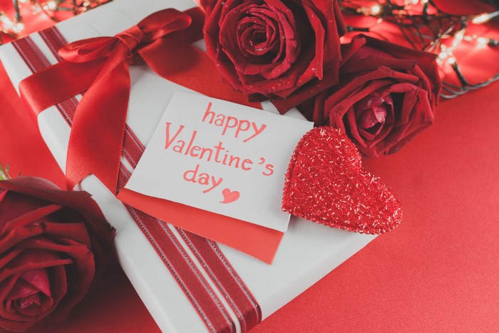 Valentine's Day Gift with Red Roses and Heart