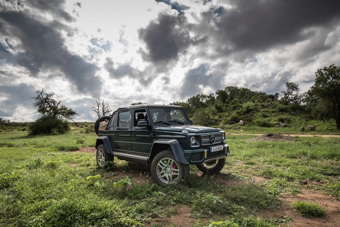 4K 2017 Mercedes-Benz Maybach G 650 Landaulet