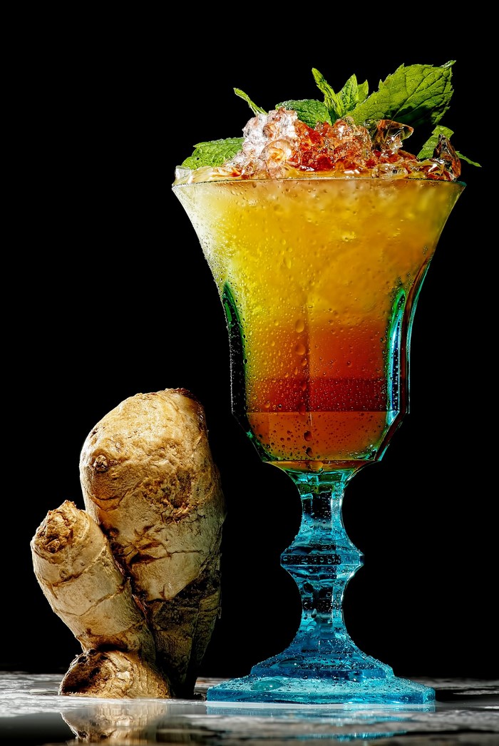 Cocktail with ginger and mint