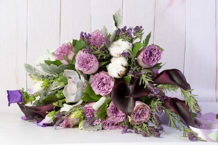 Bouquet of Roses, Callas, and Lavender