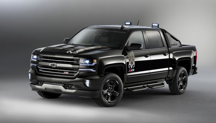 Black Chevrolet Silverado Z71 Realtree Crew Cab Truck