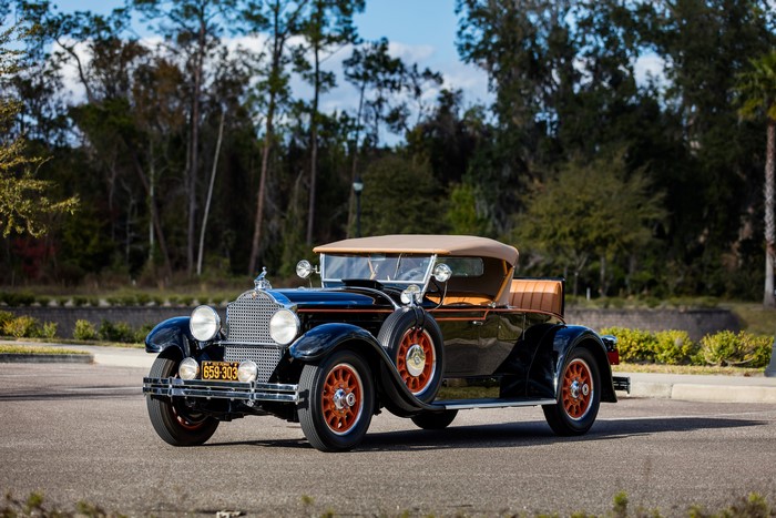 1929 Packard Custom Eight Runabout