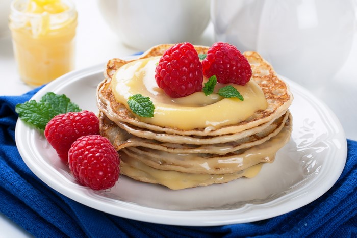 Pancakes with Raspberry and Custard