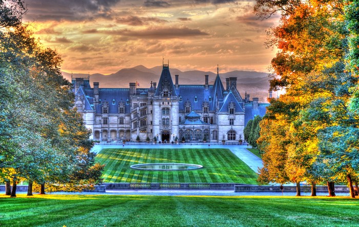 Biltmore Estate in Autumn with Mountains in Background