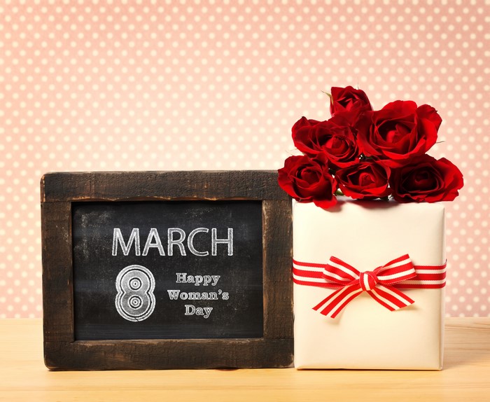 March 8 Happy Woman's Day Gift with Roses