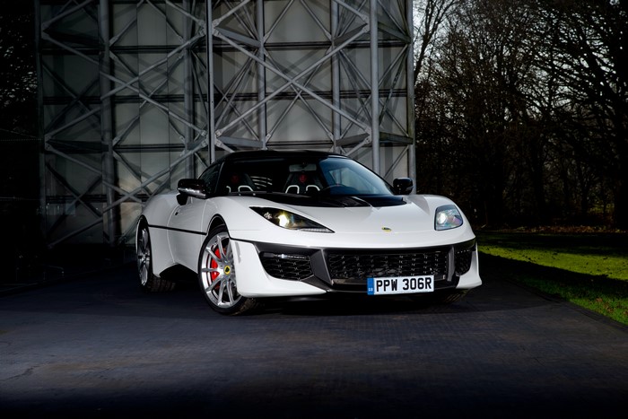 White Lotus 2017 Evora Sport 410 Esprit S1