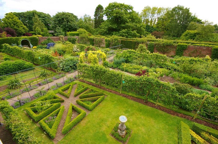 Middlethorpe Hall gardens in York, United Kingdom