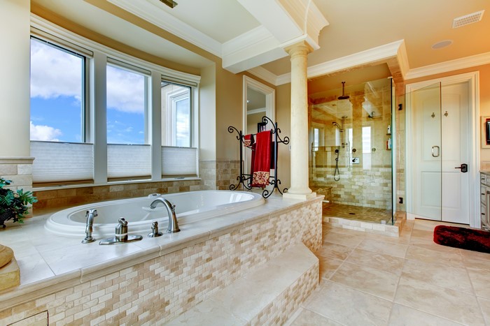 Luxury Bathroom with Bathtub and Glass Shower