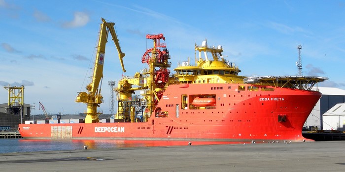 Red Edda Freya DeepOcean Ship with Yellow Crane