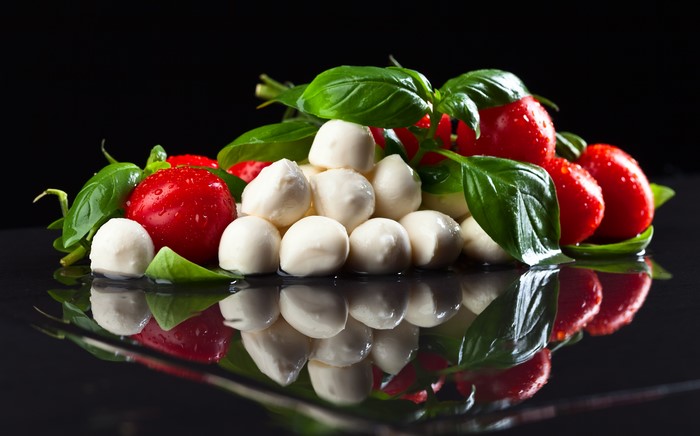 Tomatoes, Mozzarella, and Basil with Water Drops