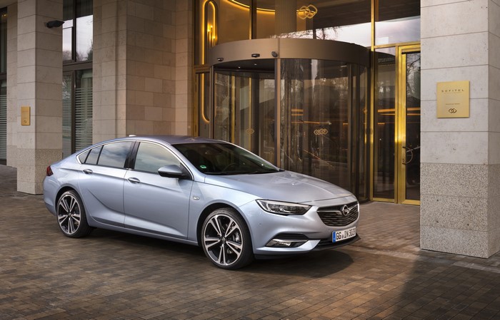 Silver 2017 Opel Insignia Grand Sport Turbo D