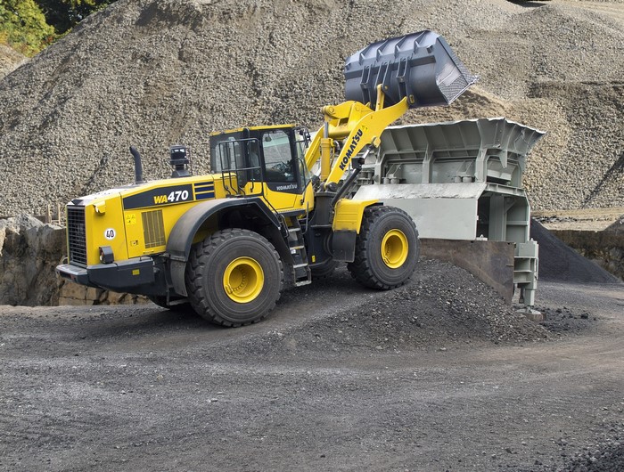 Komatsu WA470-7 Wheel Loader at a Gravel Pit