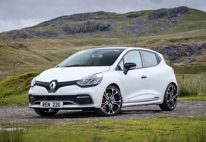 White 2015 Renaultsport Clio Trophy