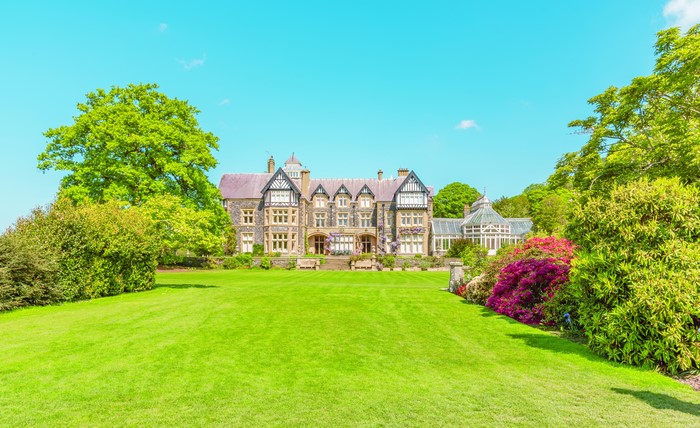 Bodnant Estate Mansion with Lawn and Gardens