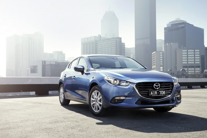 4K 2016 Mazda 3 Maxx Hatchback