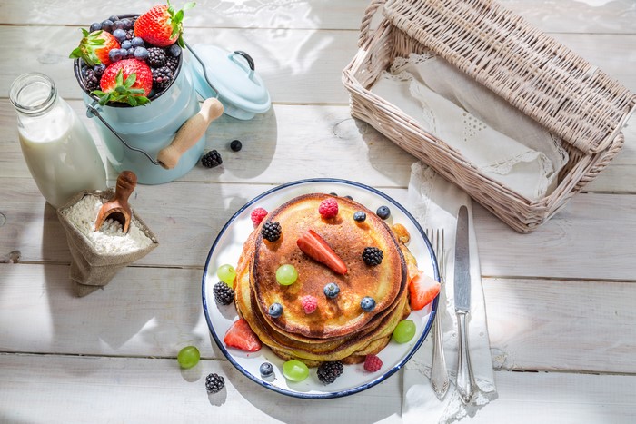 Pancakes with Berries and Milk