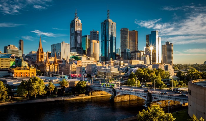 Melbourne skyline with Yarra River and bridges