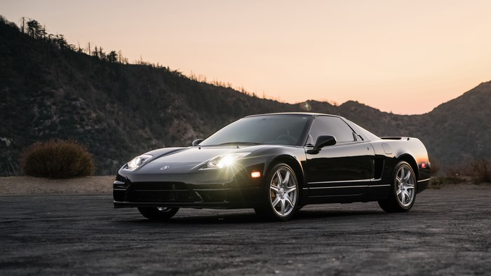 Black Acura NSX-T MT with CTSP at sunset