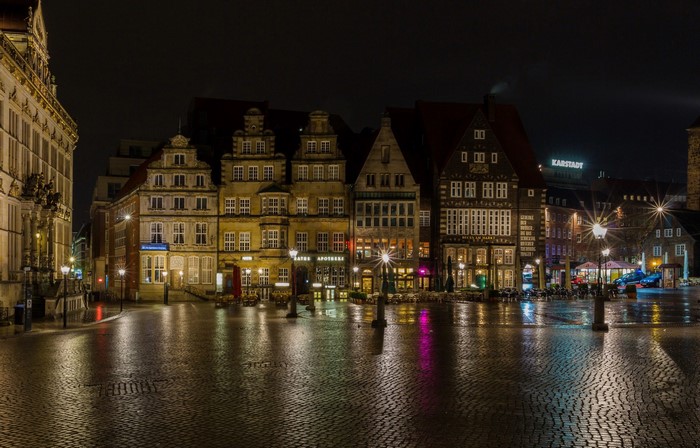Bremen town square at night with historic buildings