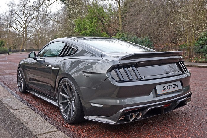 2017 Clive Sutton Ford Mustang CS800 rear view