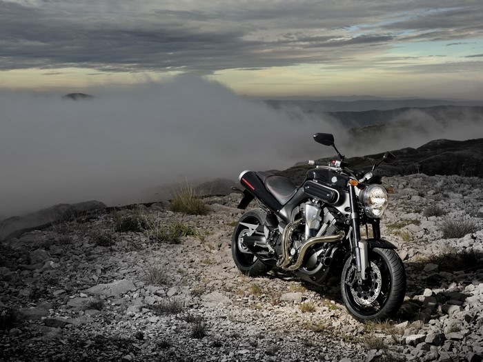 2007-12 Yamaha MT-01 Motorcycle