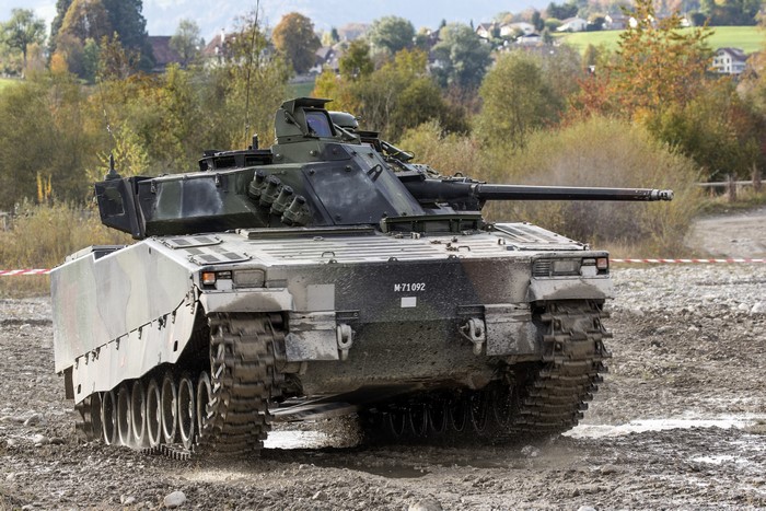 4K Strf 90 CV90 Swedish IFV