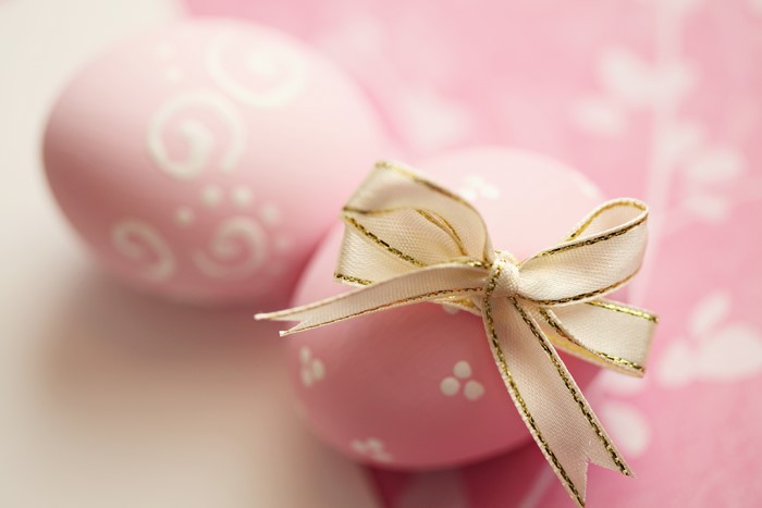 Pink Easter Eggs with Bowknot