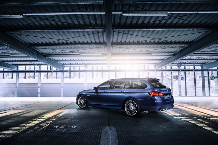 Blue BMW F11 5-Series Estate Car in Parking Garage