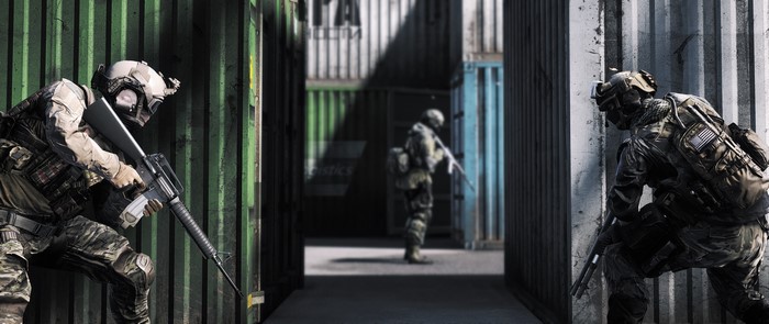 Soldiers with assault rifles in Battlefield 4