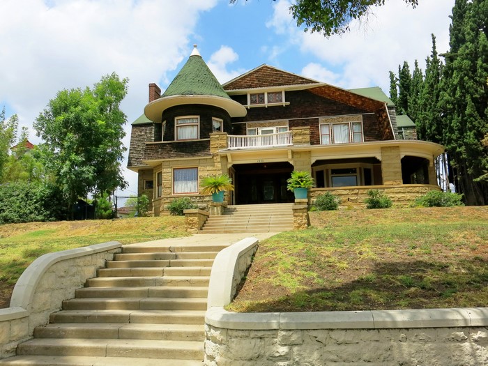 Large historic house with stone stairs in Los Angeles, California
