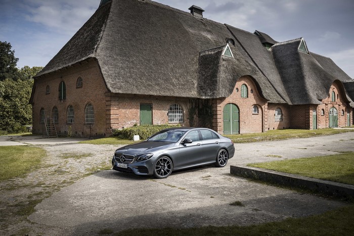 Mercedes-Benz E 43 4MATIC Sedan in front of a historic building
