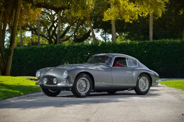 Fiat 8V Elaborata Berlinetta Zagato Retro Grey 4K