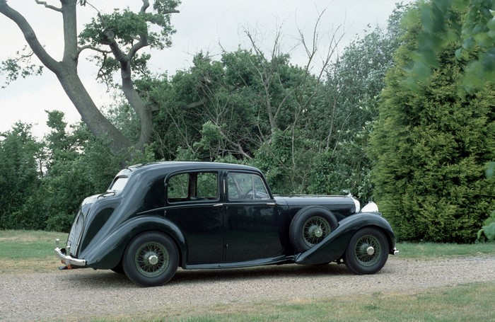 1939 Bentley Mark V Saloon by Park Ward