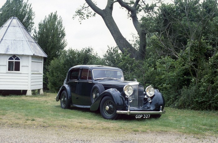 1939 Bentley Mark V Saloon by Park Ward