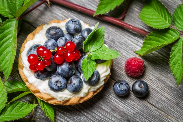 4K Pastry with Blueberries, Currant, and Raspberry