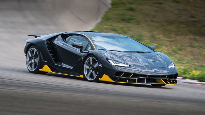 4K Lamborghini Centenario Coupe