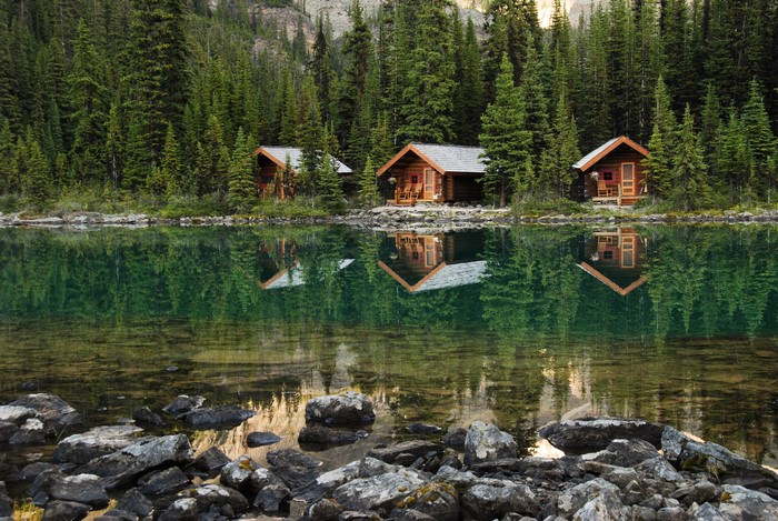 Cabins by a lake in Yoho National Park, Canada