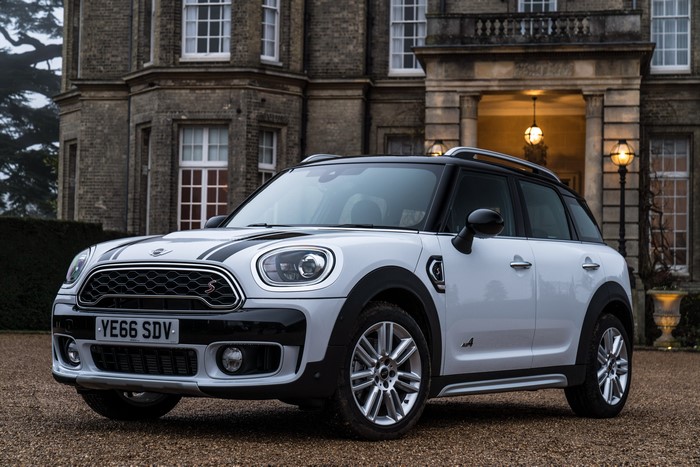 White 2017 Mini Cooper S Countryman ALL4 Exterior Optic Pack