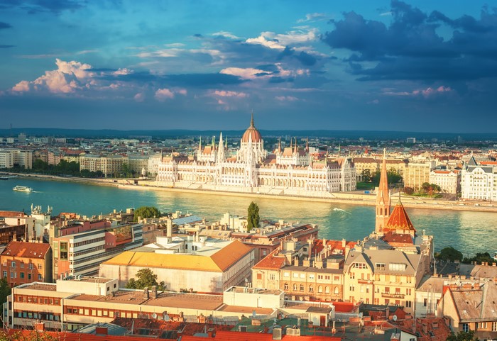 4K Hungarian Parliament Building and Budapest cityscape over river
