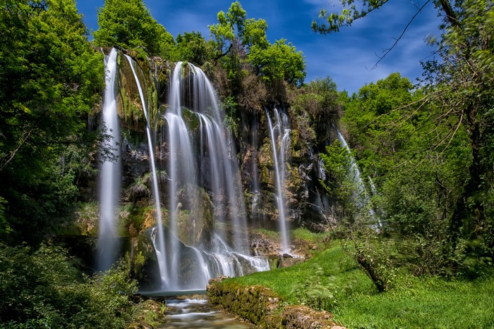4K Brochaux Waterfall in France