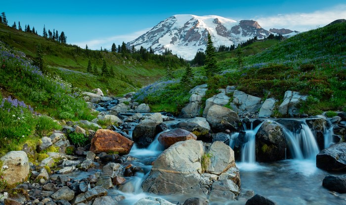 Mt Rainier National Park Waterfall Scenery