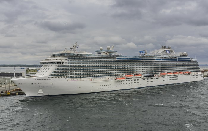 Regal Princess cruise liner at sea
