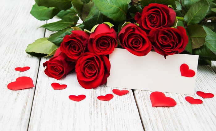 Red Roses with Hearts and Greeting Card