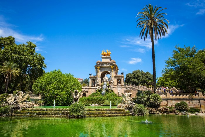 Cascading Fountain Monument in Parc de la Ciutadella, Barcelona