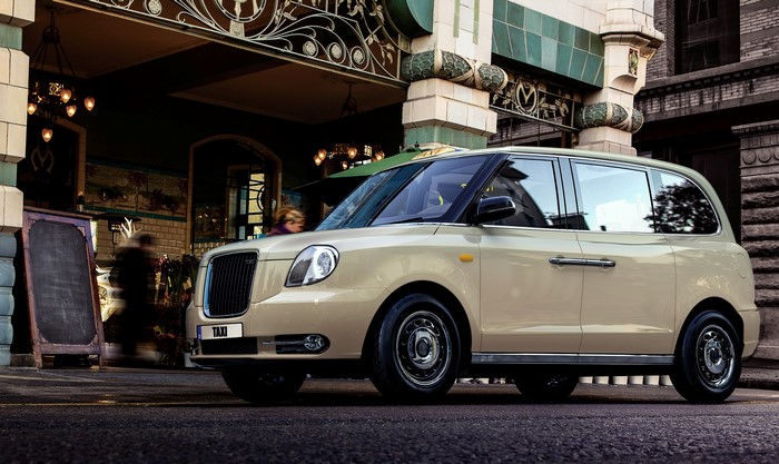 4K 2017 London Taxi Company TX5
